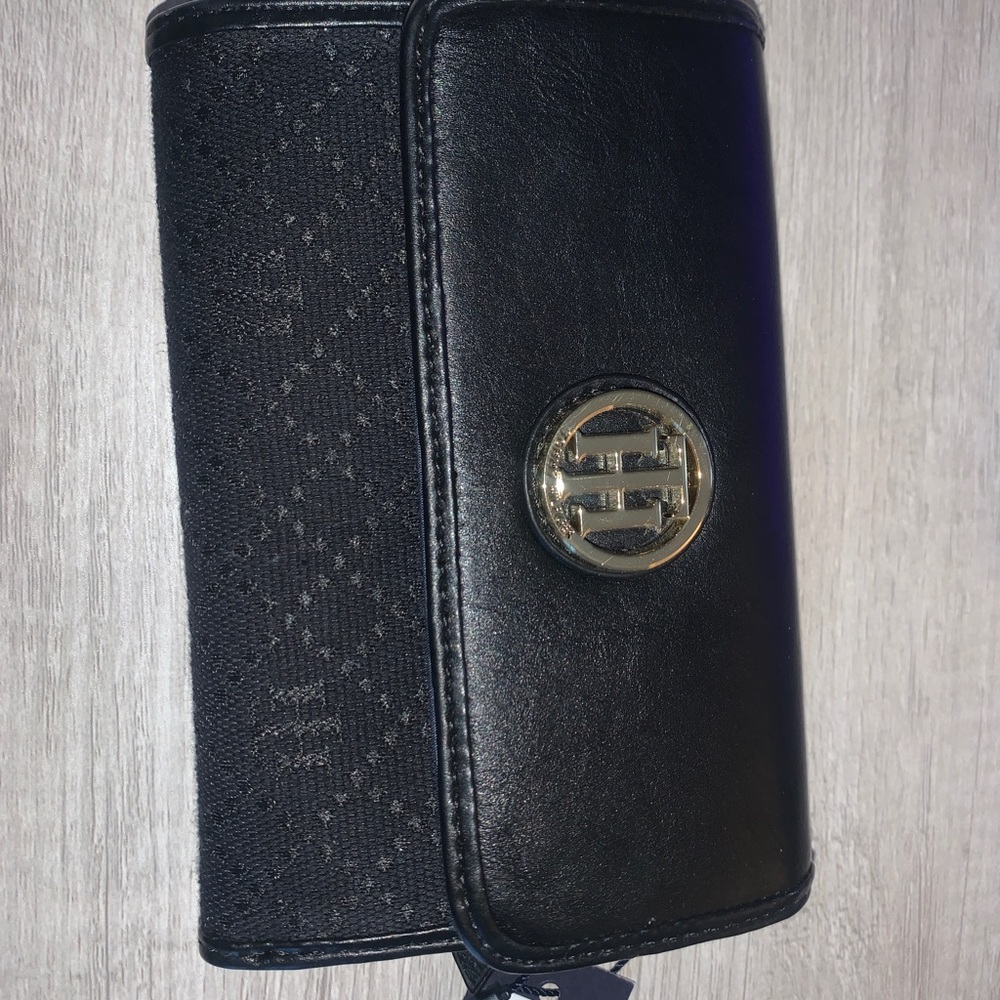 Tommy Hilfiger Wallet